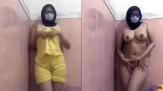 Bokep Indo Jilbab Baju Kuning Bugil Bodi Sempurna